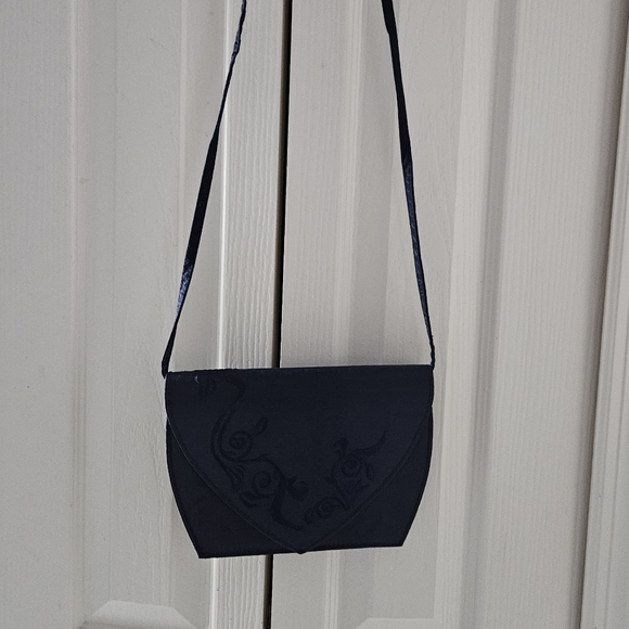 Blue Embroidered Evening Bag - Picture 2 of 5